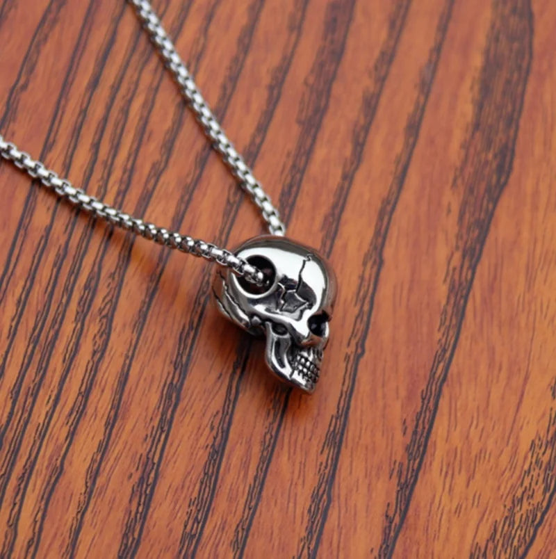 Punk Glossy Skull Ghost Head Pendant Necklace Men's Biker Rock Gothic Halloween Party Jewelry Accessories