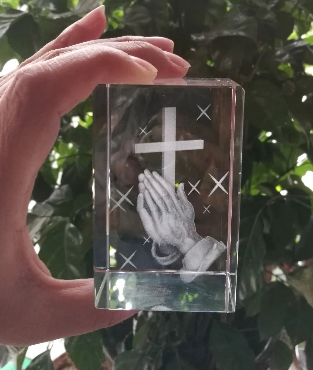 Christianity Catholicism BEST Christmas gift Religious efficacious Pray HOME family Safety Talisman 3D Crystal THE CROSS statue
