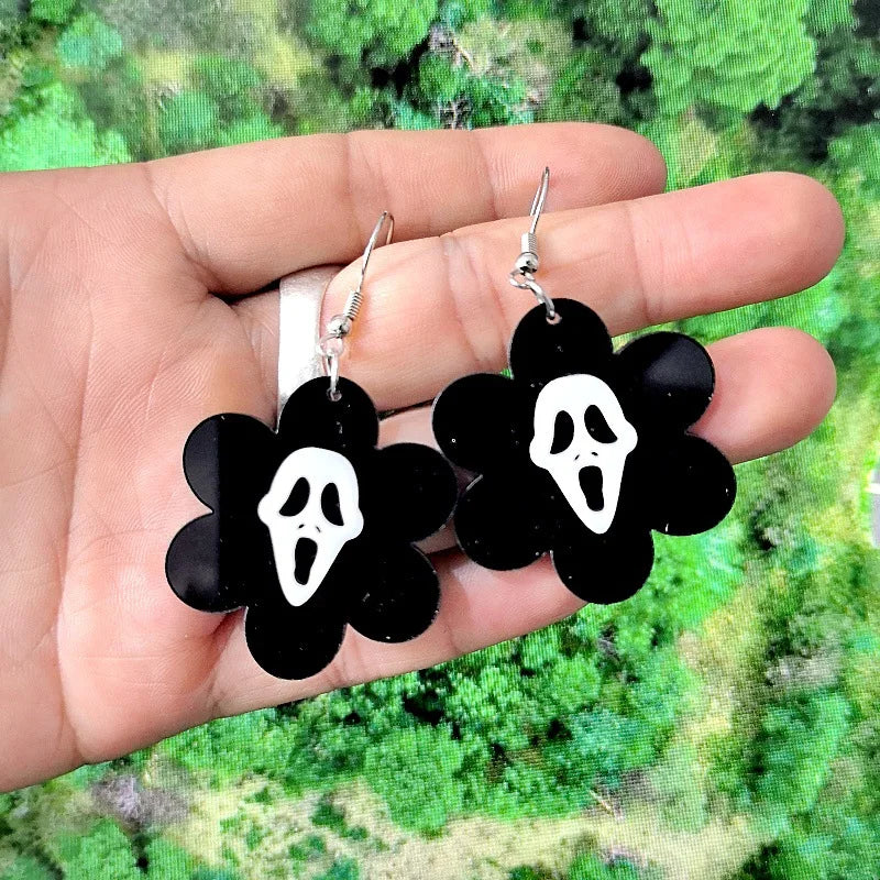 2024 New Skeleton Pumpkins Halloween Earrings Women Hallowmas Costume Cosplay Skull Heart Axe Black Bat Acrylic Drop Earring