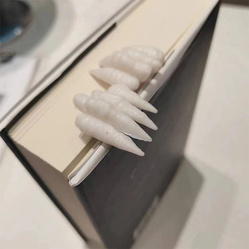 Hand Of The Devil Halloween Horror Demon Hand Bookmark Movie Bookmark Plastic Crafts Desktop Decoration Bookmark Ornament