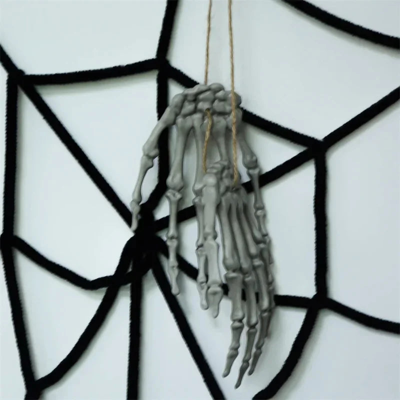 1-6Pair Halloween Skeleton Hand Scary Realistic Hand Bone Skull Decors Party Haunted House Halloween Terror Decoration Props