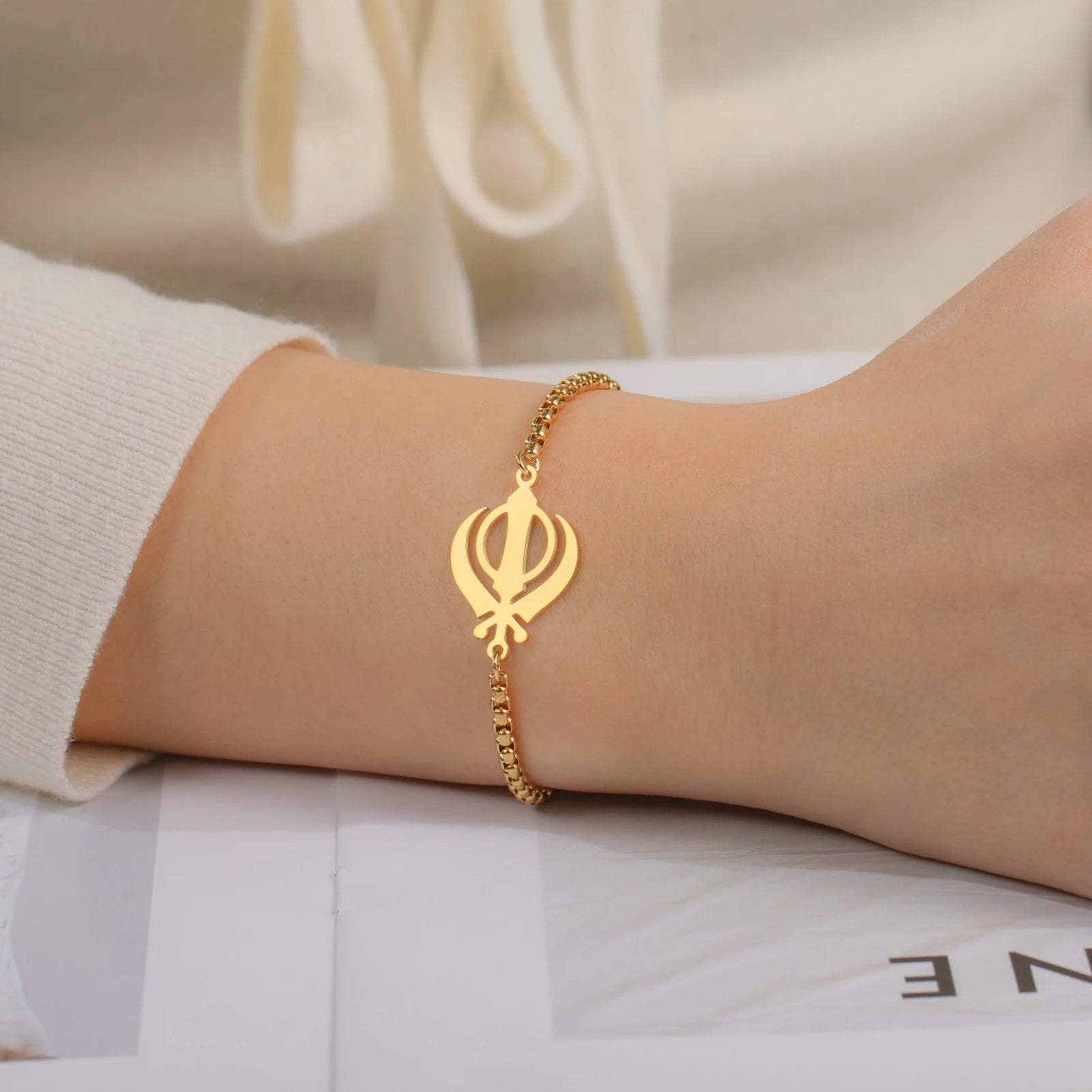 LIKGREAT Sikhism Adjustable Rope Bracelets for Women Men Stainless Steel Sikh Khanda Indian Pakistan Punjab Religious Jewelry