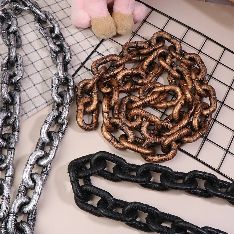 1.5m Funny Plastic Simulation Chain Dog Pet Leash Pet Tractions Rope Halloween Props Pet Supplies Leash