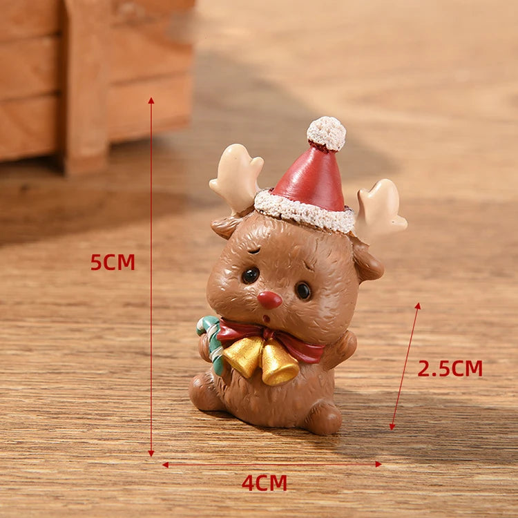 Christmas Resin Family Small Animal Ornaments Creative Home Decoration Mini Christmas Tree Old Man Christmas Gift