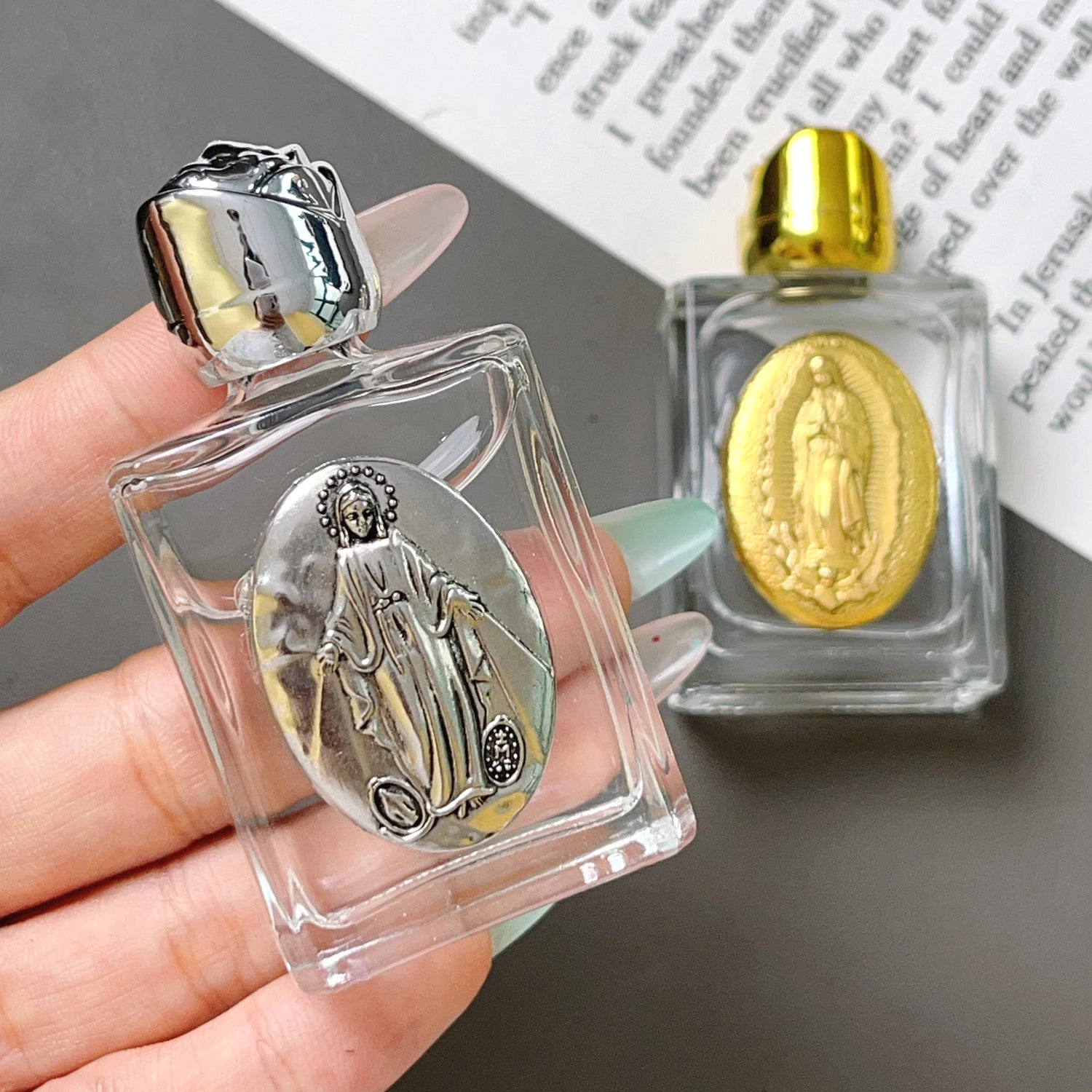 1/2pcs Holy Jesus Bottle Religious Cross Christian Virgin Sculpture Bottle Holy Water Storage Perfume Lotion Separate Bottles