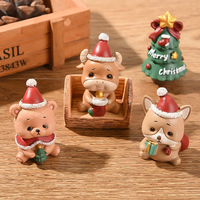Christmas Resin Family Small Animal Ornaments Creative Home Decoration Mini Christmas Tree Old Man Christmas Gift