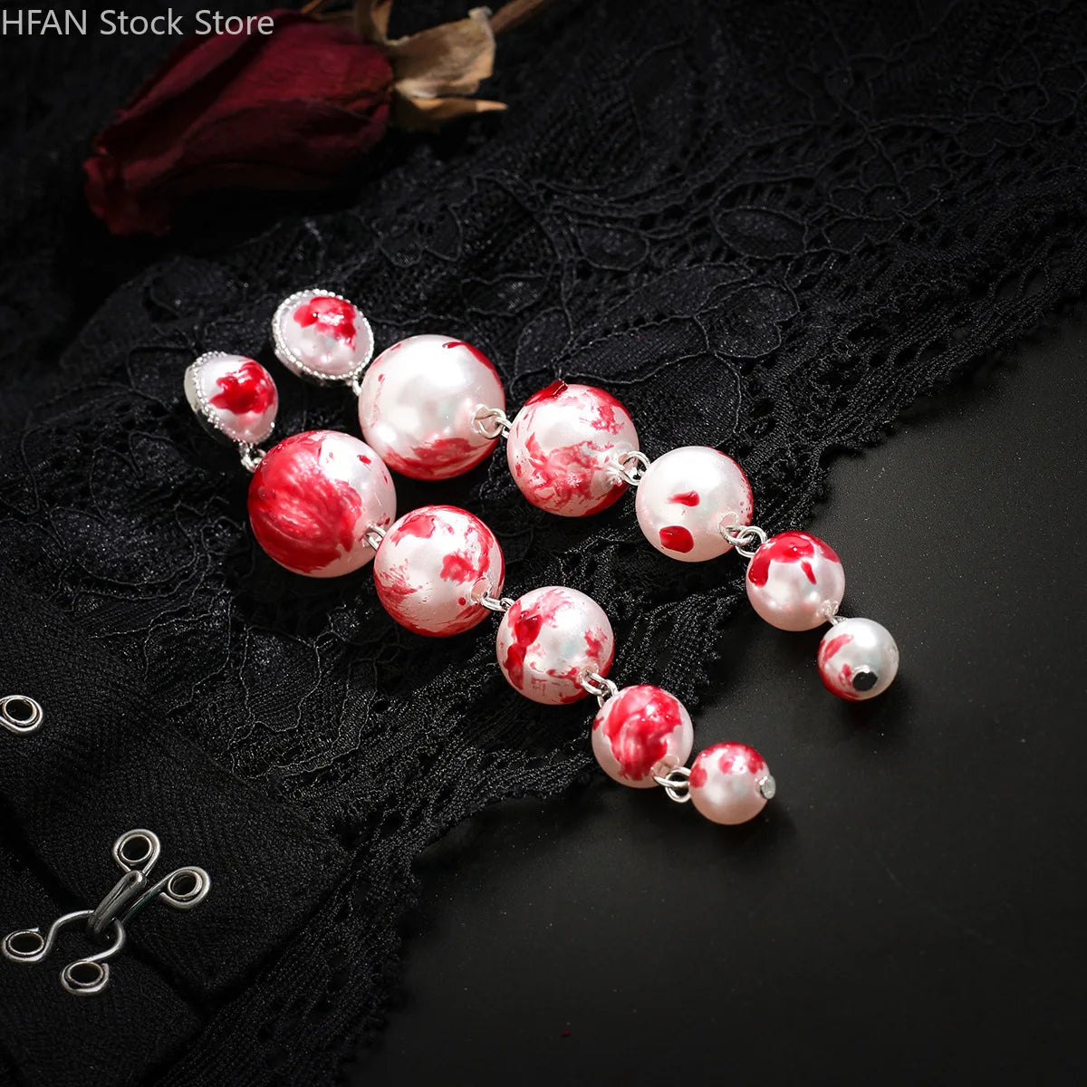 Necklace Dripping Blood Imitation Pearls Womens Necklace Halloween Choker Gothic Style Pearls Creative Tassel Choker Necklace