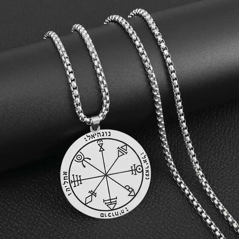 Gold Color Cross Compass Polaris Pendant Round Coin Necklace Men and Women Charm Hip Hop Rock Casual Party Jewelry Gift