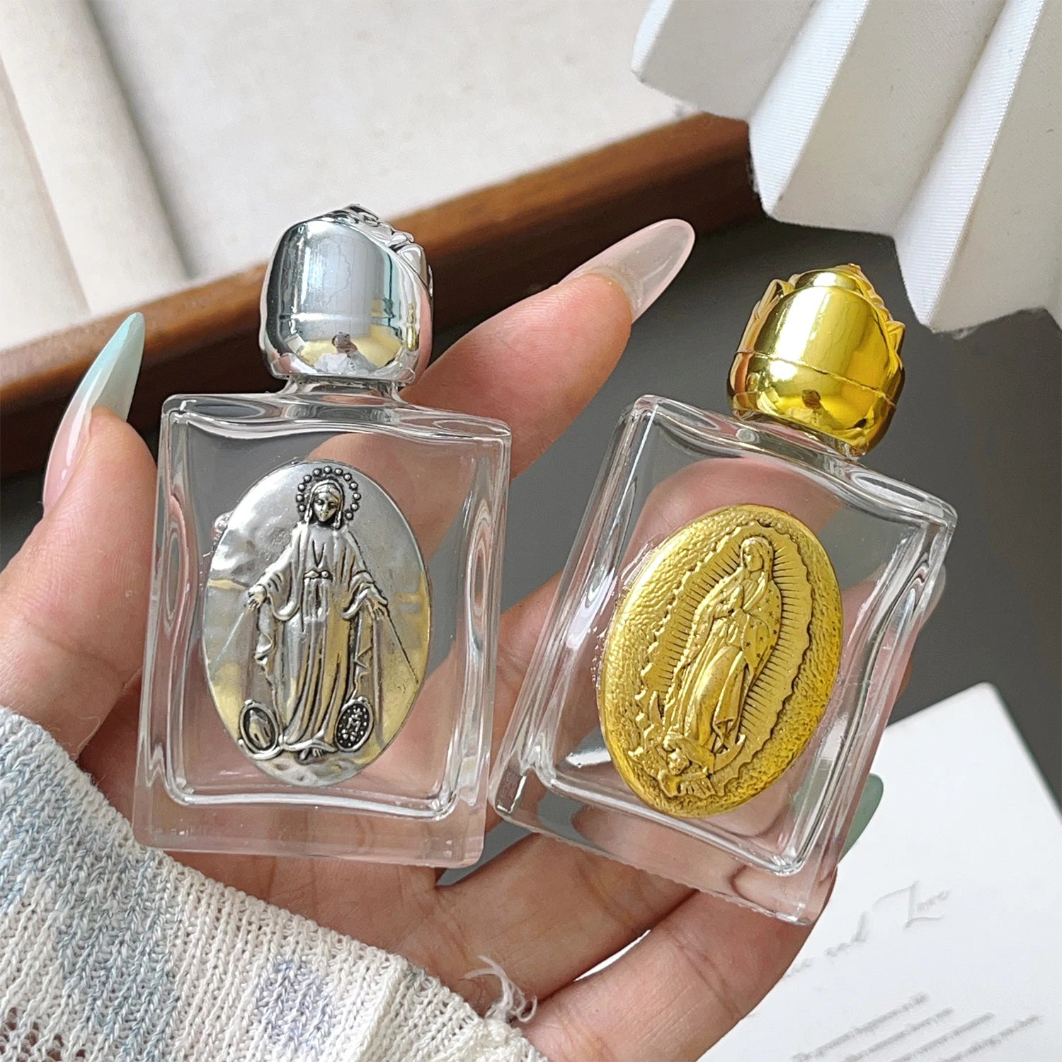 1/2pcs Holy Jesus Bottle Religious Cross Christian Virgin Sculpture Bottle Holy Water Storage Perfume Lotion Separate Bottles
