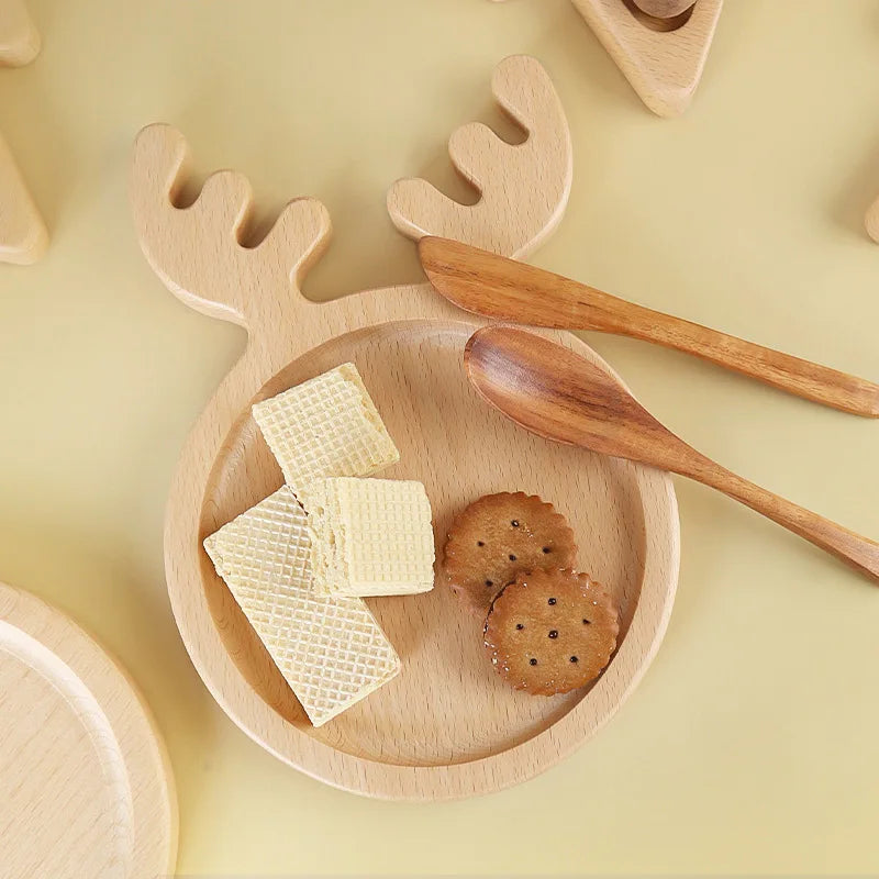 Christmas Charm Wooden appetizers, snacks, desserts and sweets, festive reindeer, tree and hat patterns, home decor