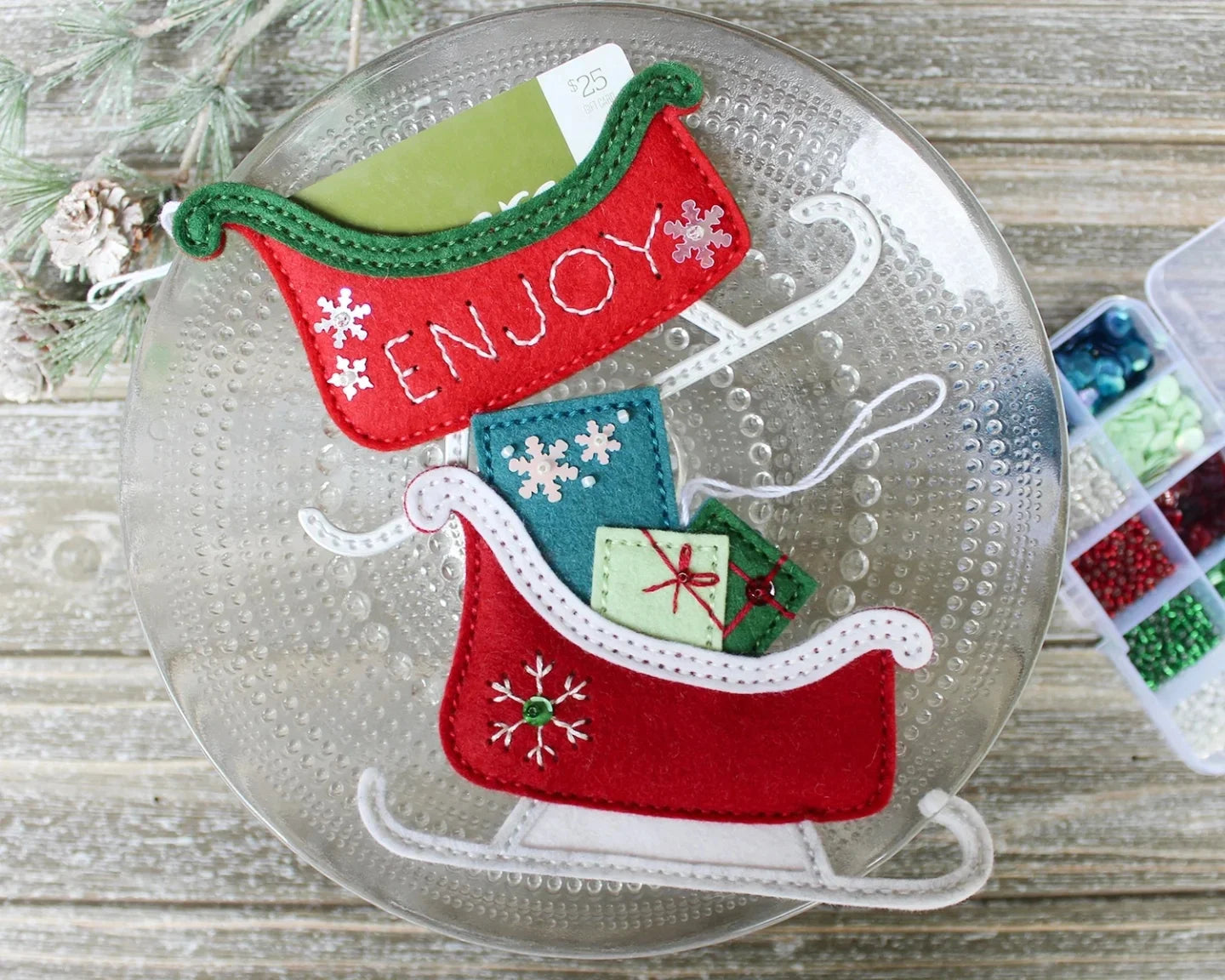 Christmas In 2025 Santa Sleigh presentFelt Dies Metal Cutting Dies for DIY Making Card Scrapbook Embossed Paper Album Craft