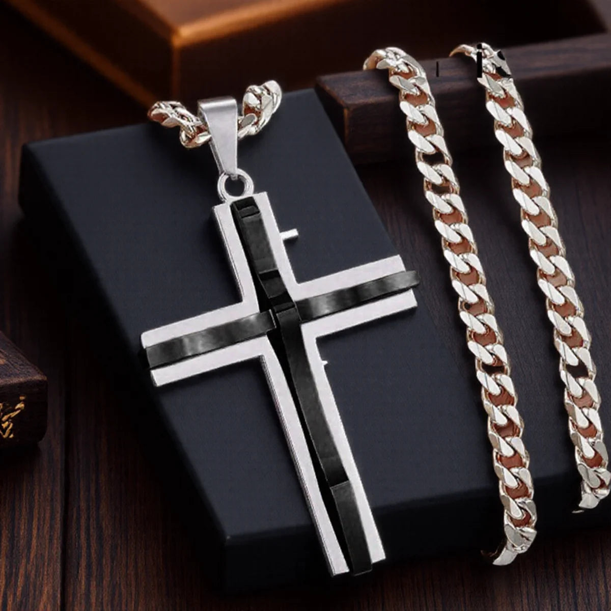 Men's Cross Pendant Necklace Fashion Hip-hop Jewelry Accessories Stylish Design Unique Gift for Him