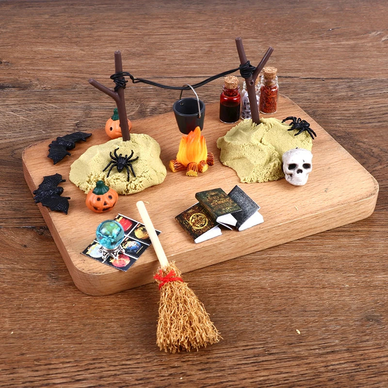 1Set 1:12 Dollhouse Halloween Horror Decor Toy Bat Skull Broom Spider Ornament Outdoor Decoration